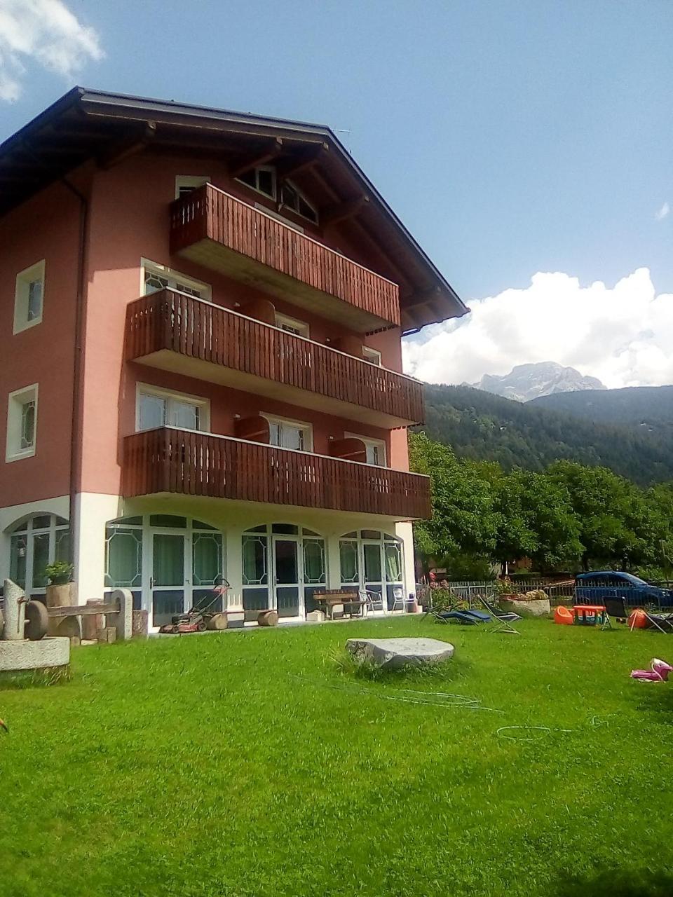 Hotel Garni Al Nardis Carisolo Εξωτερικό φωτογραφία